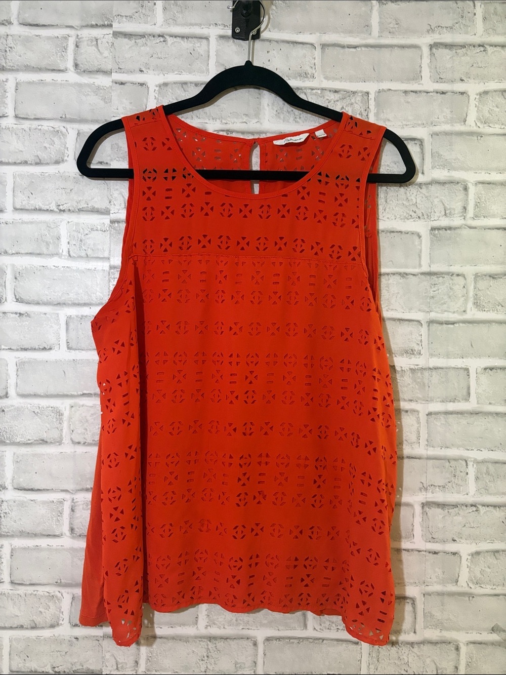 4/$20 Reitmans orange laser cut Patterned Top, size XL- see details